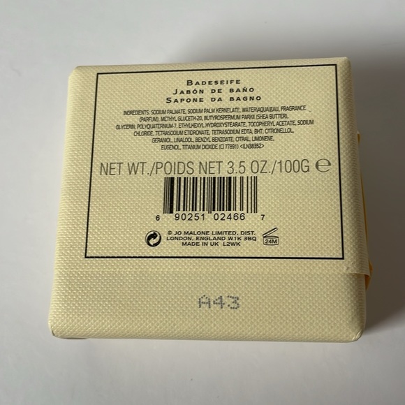 Joe Malone London Red Roses Bath Soap - Picture 2 of 4